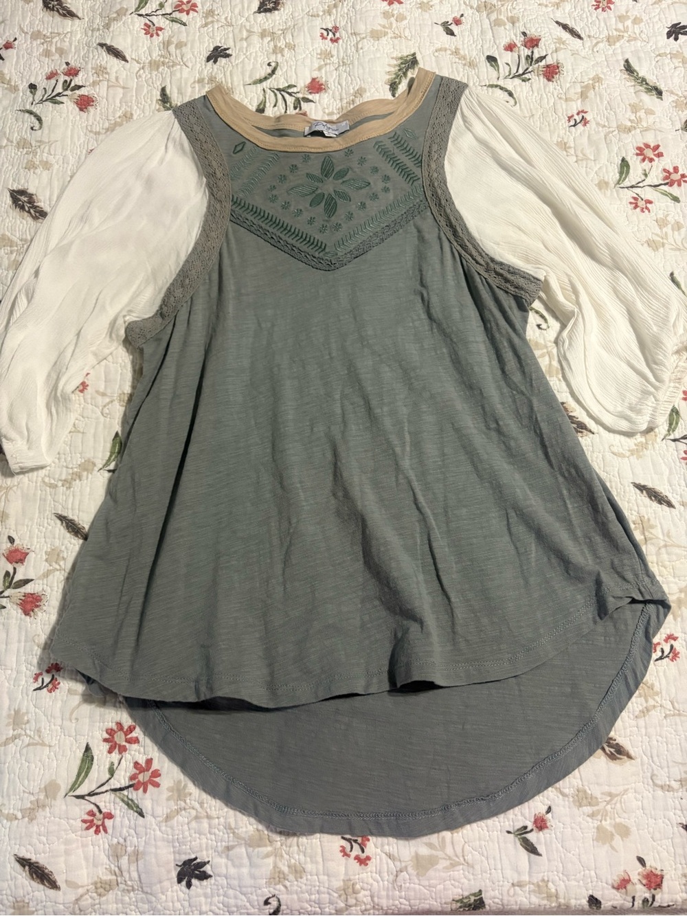 Polagram Mixed Media 3/4 Balloon Sleeve High Low Top Embroidered Boho Neckline